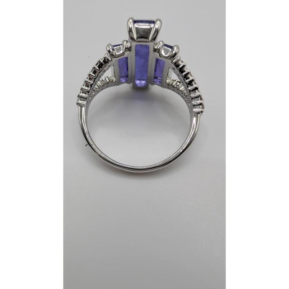 Elegant Purple Gemstone Silver Ring Size 9 - Picture 4 of 9